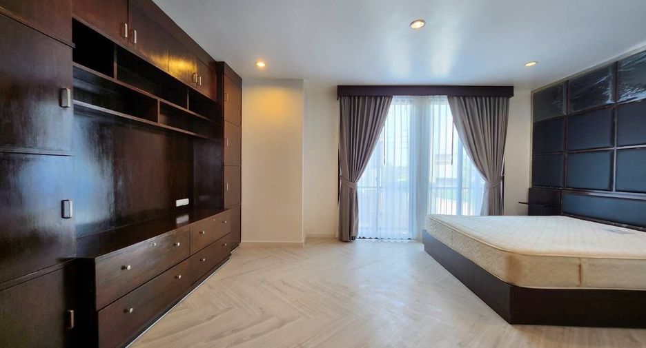 For rent 3 ベッドルーム townhouse in Suan Luang, Bangkok