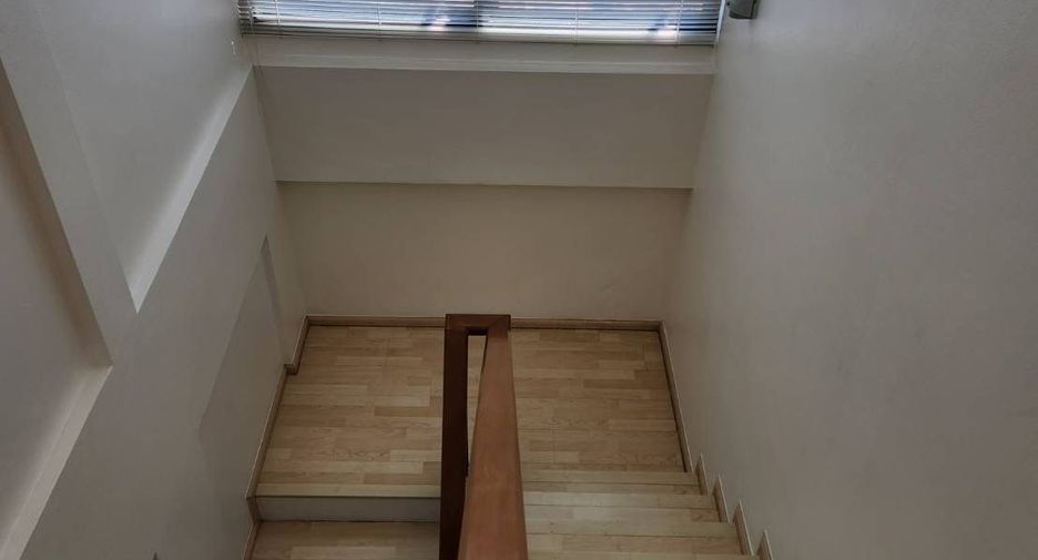 For rent 3 ベッドルーム townhouse in Suan Luang, Bangkok