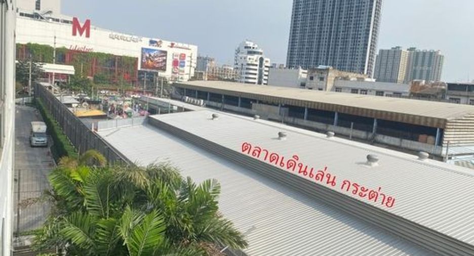 For sale 1 Beds condo in Thon Buri, Bangkok