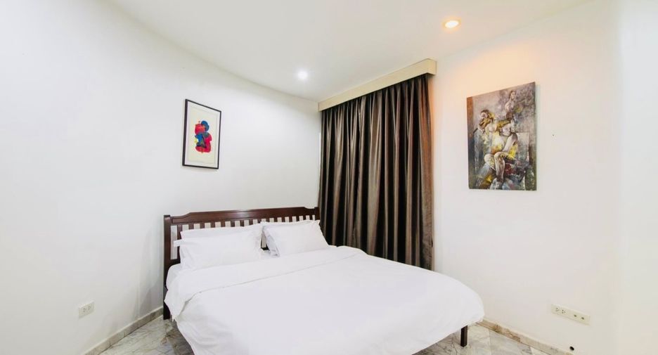 Haus zum Kauf mit 6 Zimmer in Bang Lamung, Chonburi