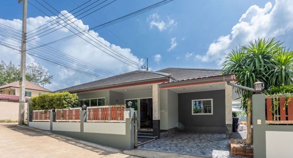 Casa en alquiler de 3 habitaciones en Mueang Krabi, Krabi
