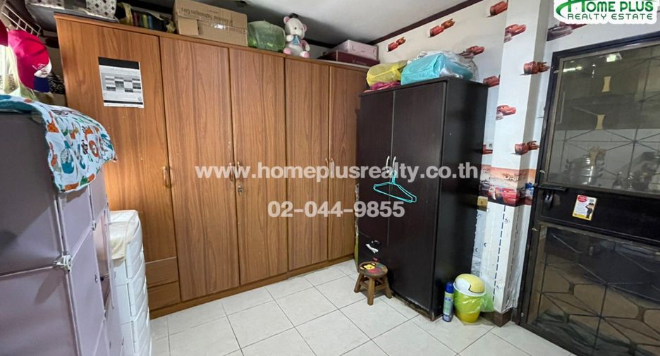 For sale 2 bedrooms house in Mueang Pathum Thani, Pathum Thani