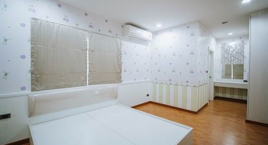 For sale 3 bedrooms house in Bang Yai, Nonthaburi