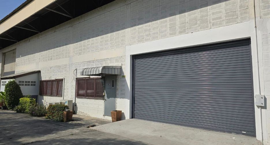 For rent 2 Beds warehouse in Mueang Chon Buri, Chonburi