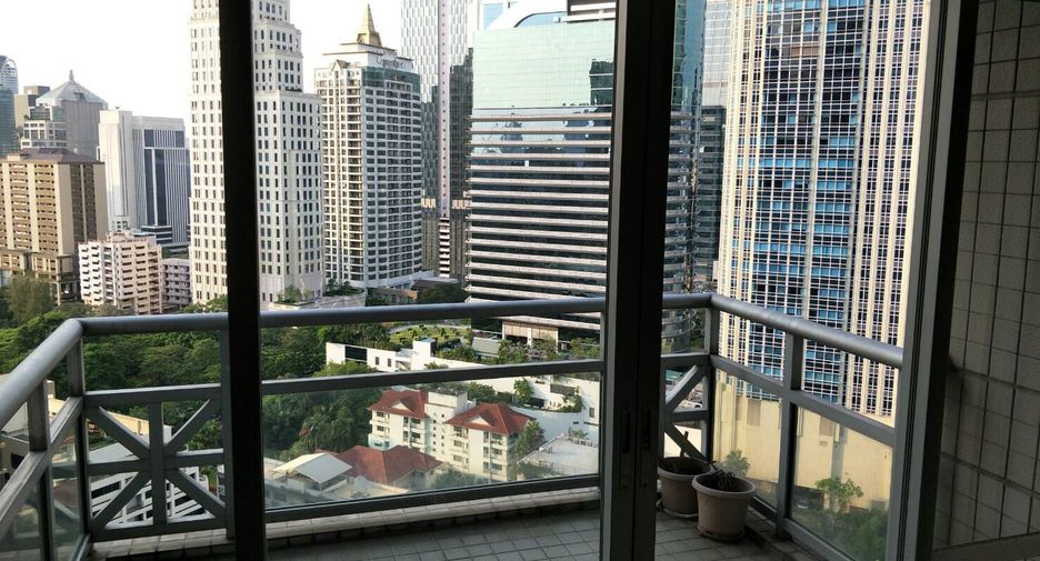 Wohnung zur Miete mit 2 Zimmer in Pathum Wan, Bangkok