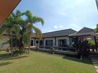 For rent 4 bedrooms villa in Thalang, Phuket