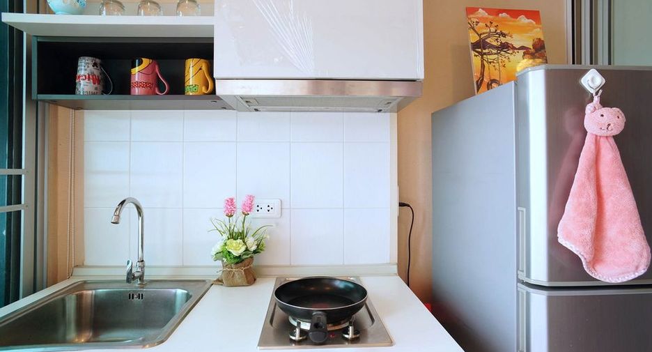 For rent 1 bed apartment in Watthana, Bangkok