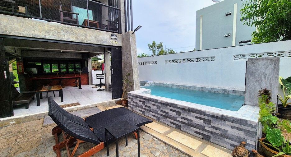 For rent 4 bedrooms house in Ko Samui, Surat Thani