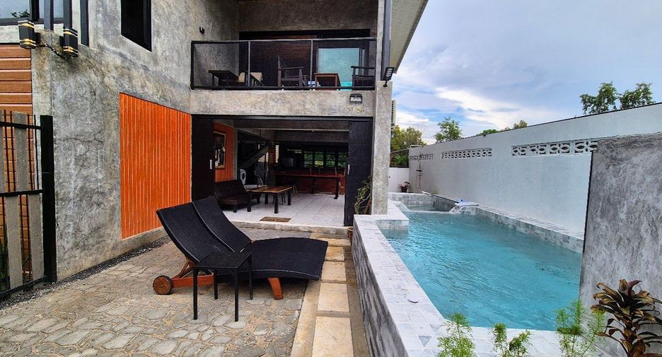 For rent 4 bedrooms house in Ko Samui, Surat Thani