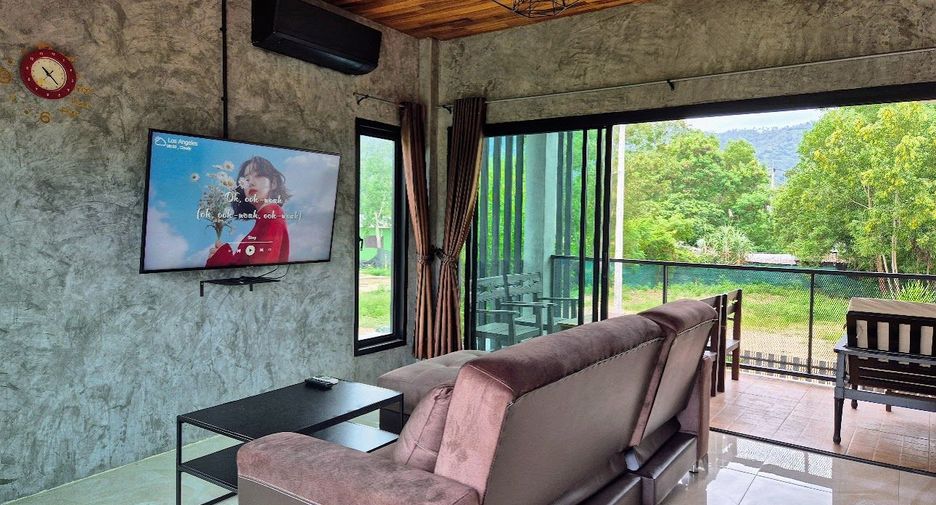 For rent 4 bedrooms house in Ko Samui, Surat Thani