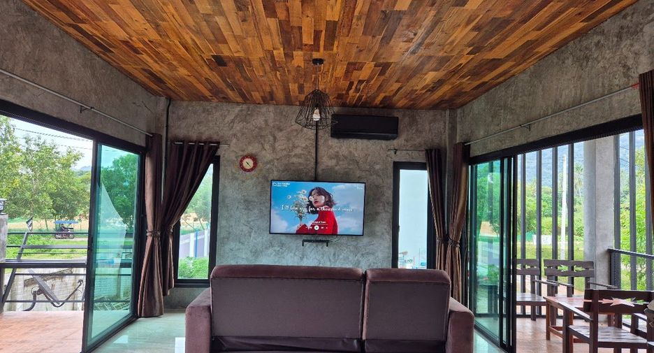 For rent 4 bedrooms house in Ko Samui, Surat Thani