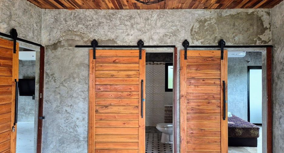 For rent 4 bedrooms house in Ko Samui, Surat Thani