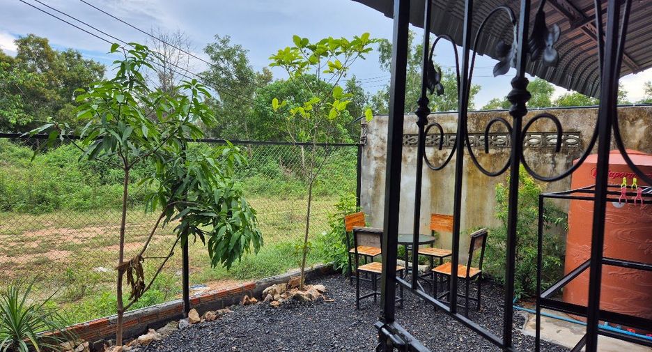 For rent 4 bedrooms house in Ko Samui, Surat Thani