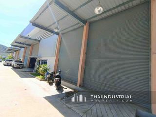 For rent warehouse in Si Racha, Chonburi