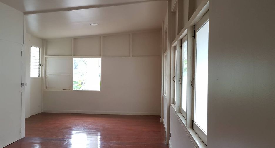 出租 4 卧室 独立屋 在 Watthana, 曼谷