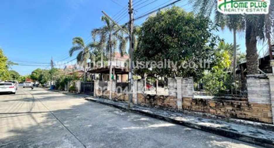 For rent and for sale 5 bedrooms house in Lat Krabang, Bangkok