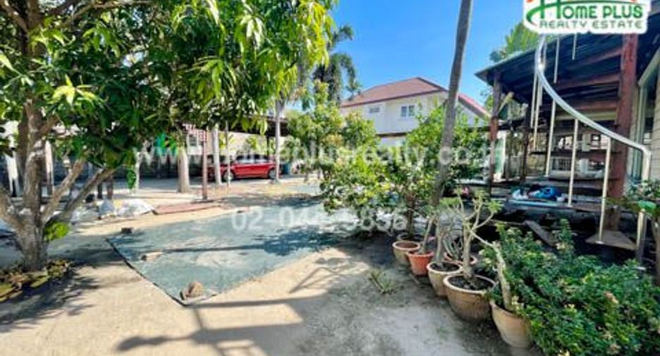 For rent and for sale 5 bedrooms house in Lat Krabang, Bangkok