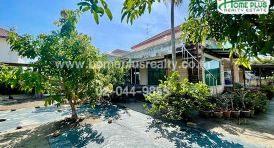 For rent and for sale 5 bedrooms house in Lat Krabang, Bangkok