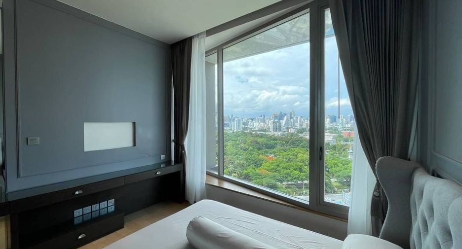 For rent 2 bedrooms condo in Sathon, Bangkok