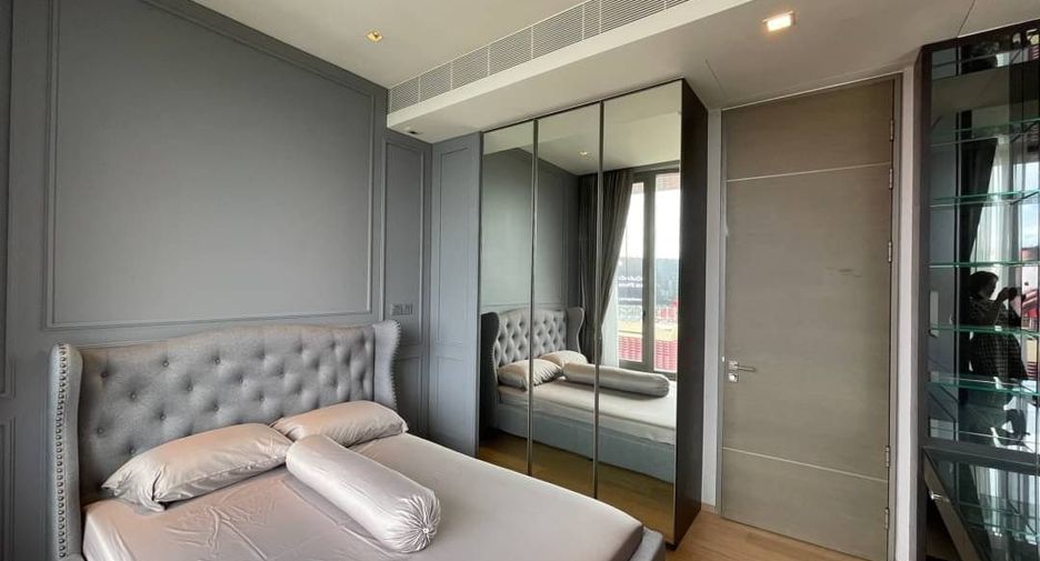 For rent 2 bedrooms condo in Sathon, Bangkok