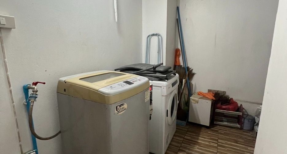 Продажа 8 спальни торговое помещение в Суан Луанг, Бангкок