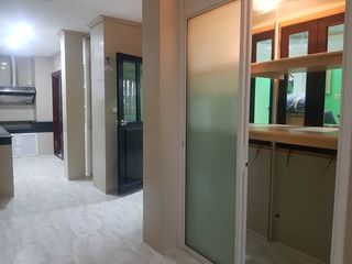À vendre 5 chambres maison à Bang Khun Thian, Bangkok