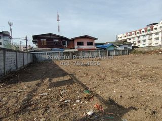 Terreno en alquiler en Min Buri, Bangkok