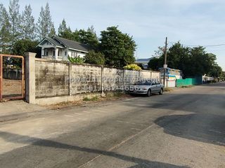 Terreno en alquiler en Min Buri, Bangkok