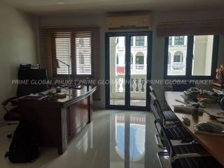 For rent 3 bed retail Space in Mueang Phuket, Phuket