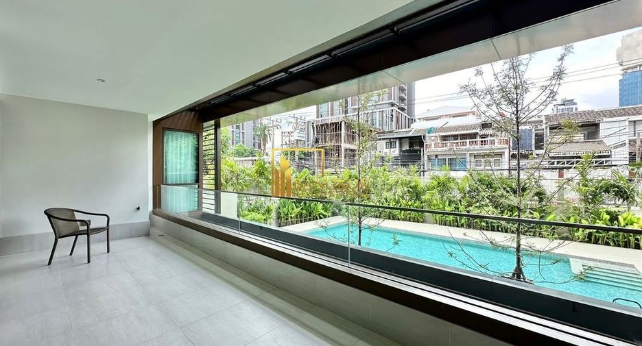 For rent 2 ベッドルーム apartment in Watthana, Bangkok