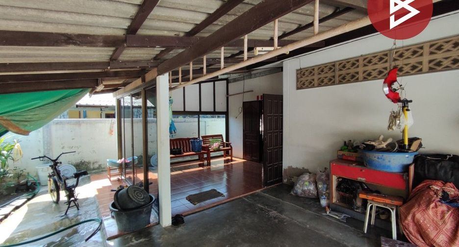 For sale 4 bed house in Don Tum, Nakhon Pathom