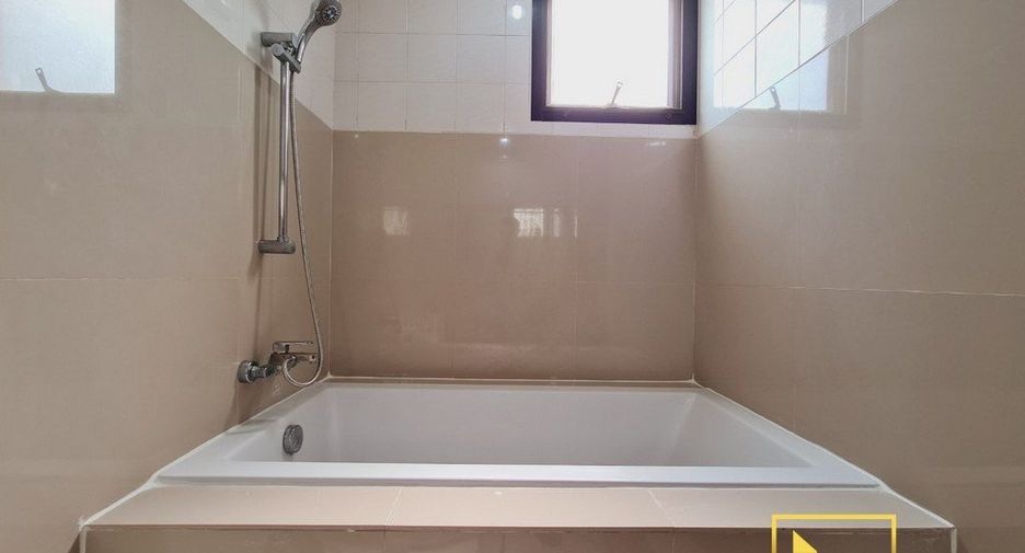 Apartment zur Miete mit 2 Zimmer in Khlong Toei, Bangkok
