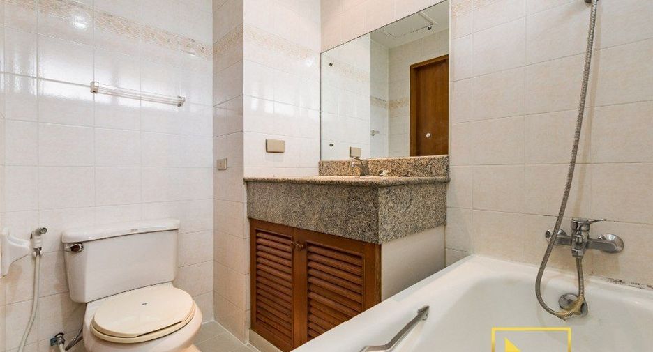 Apartment zur Miete mit 2 Zimmer in Khlong Toei, Bangkok