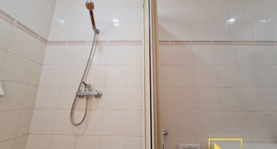 Apartment zur Miete mit 2 Zimmer in Khlong Toei, Bangkok