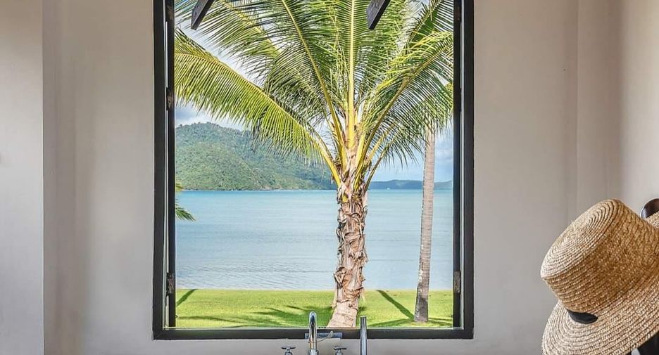 For rent 2 bedrooms villa in Mueang Phuket, Phuket