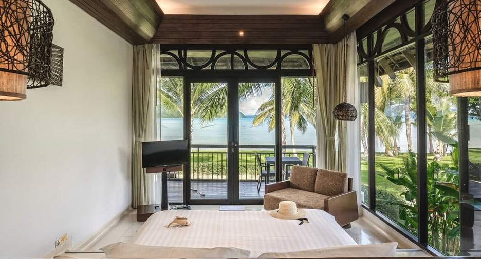 For rent 2 bedrooms villa in Mueang Phuket, Phuket