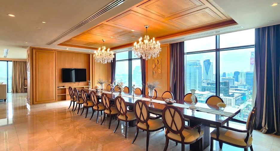 For rent and for sale 3 bedrooms condo in Pathum Wan, Bangkok