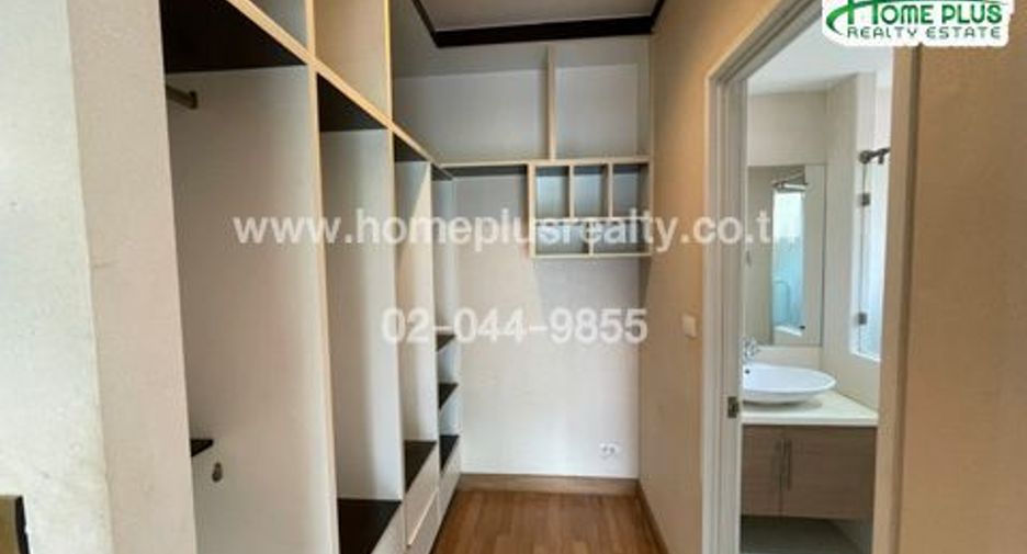 Casa en venta de 3 habitaciones en Thanyaburi, Pathum Thani