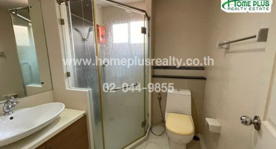 Casa en venta de 3 habitaciones en Thanyaburi, Pathum Thani