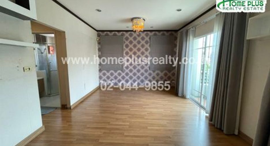 Casa en venta de 3 habitaciones en Thanyaburi, Pathum Thani