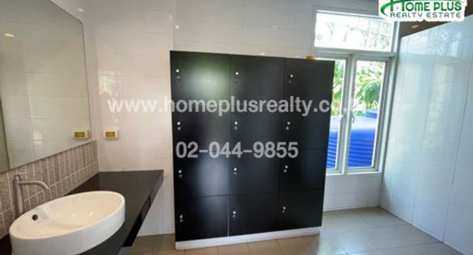Casa en venta de 3 habitaciones en Thanyaburi, Pathum Thani