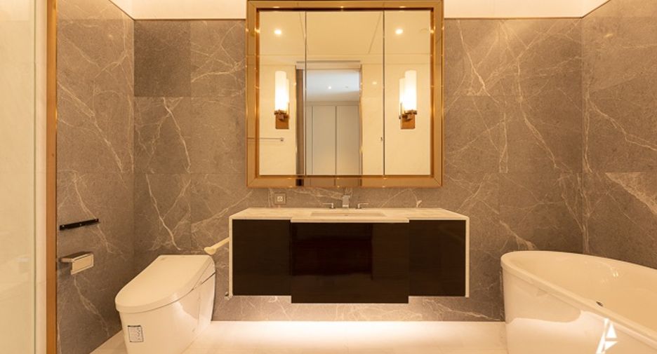 À vendre 1 chambre condo à Pathum Wan, Bangkok