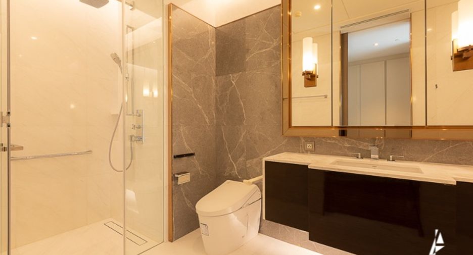 À vendre 1 chambre condo à Pathum Wan, Bangkok