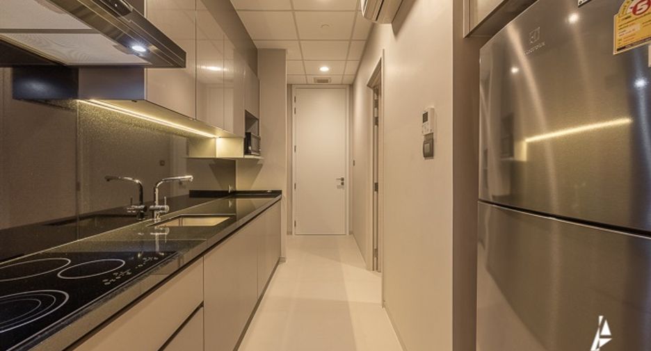 For sale 3 bedrooms condo in Pathum Wan, Bangkok