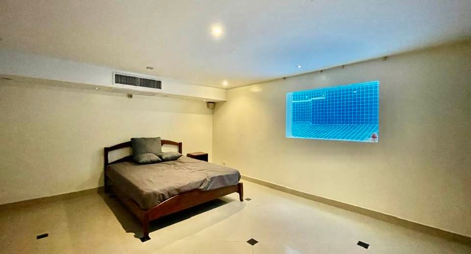 For rent 4 ベッドルーム villa in Bang Lamung, Chonburi