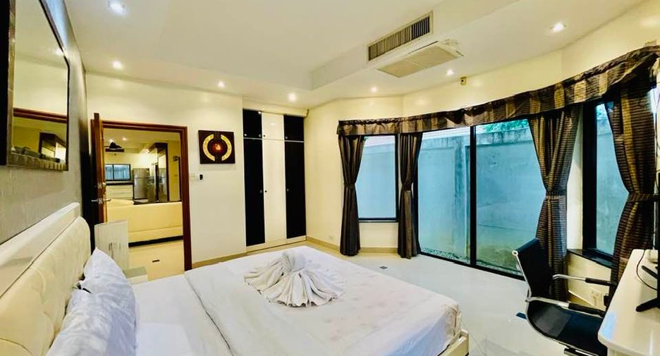 For rent 4 ベッドルーム villa in Bang Lamung, Chonburi