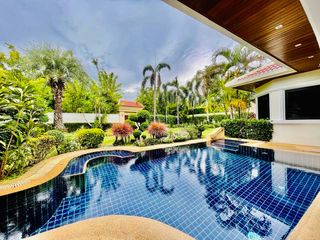 For rent 4 bed villa in Jomtien, Pattaya
