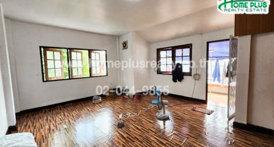 For sale 3 bed house in Pak Kret, Nonthaburi