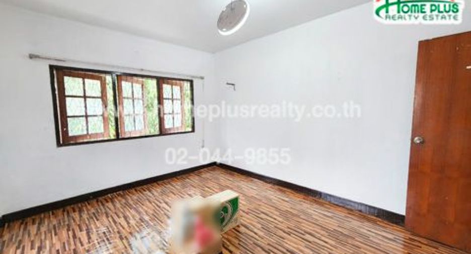 For sale 3 bedrooms house in Pak Kret, Nonthaburi