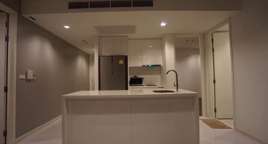 Аренда и продажа 2 спальни кондо в Сатхон, Бангкок
